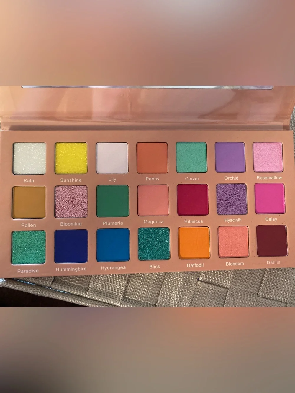 MIDAS COSMETICS Eyeshadow Palette Duo - 25 shades total - NEVER USED/SWATCHED